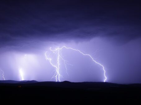 Lightning in Andean Cosmology