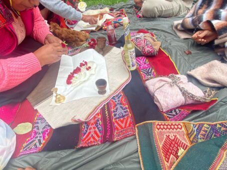 Quechua / Runa Simi: The Living Language of the Andes